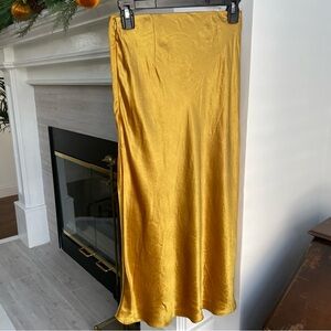 Babaton Slinky Midi Skirt sz 6